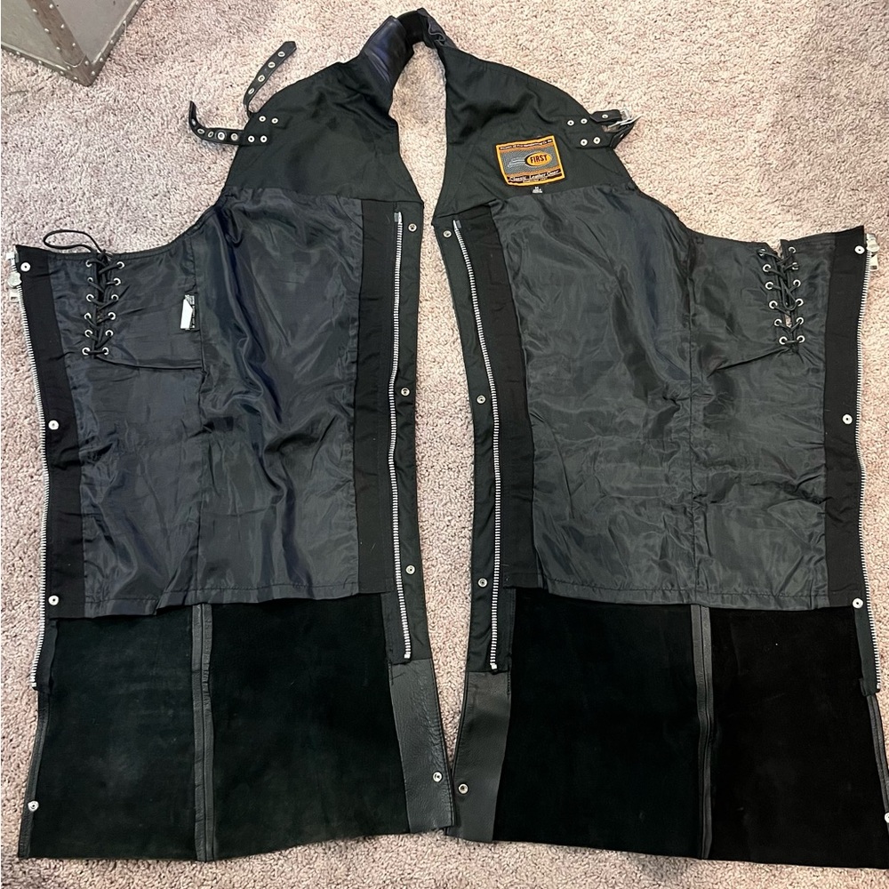 FMC women’s Sissy Black Leather Chaps